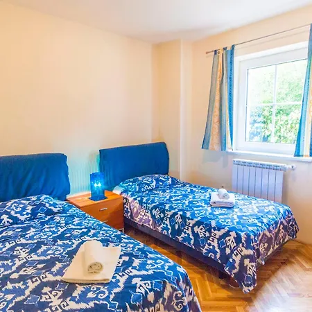 Nila, A Charming Just A Short Walk Away From The